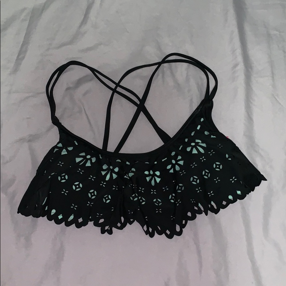 BATHING SUIT TOP WITH CUTE PATTERN